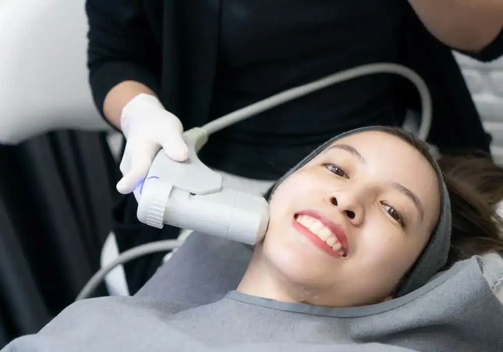 HIFU treatment Cheltenham in progress